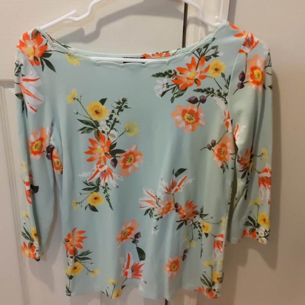 Women tshirt